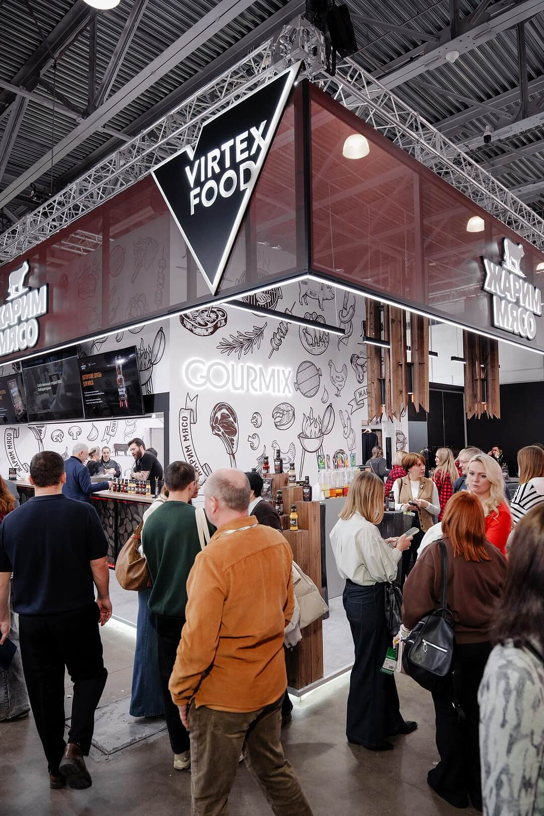 ЖАРИМ МЯСО на ПРОДЭКСПО. Февраль 2026