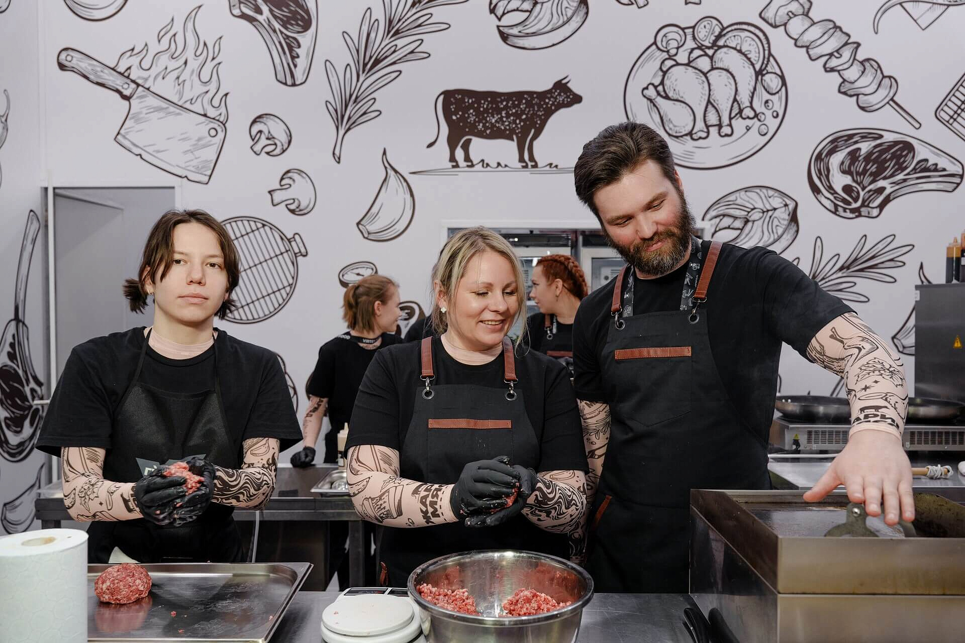 ЖАРИМ МЯСО на ПРОДЭКСПО. Февраль 2026